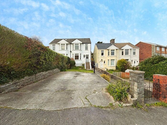 3 Bedroom Semi Detached House For Sale In Tycoch Road, Sketty, Swansea, SA2