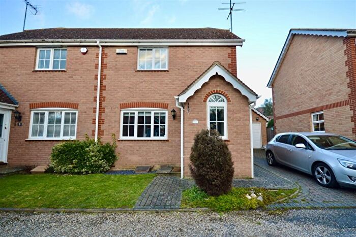 2 Bedroom Semi-Detached House To Rent In Bulrush Close, Braintree, CM7