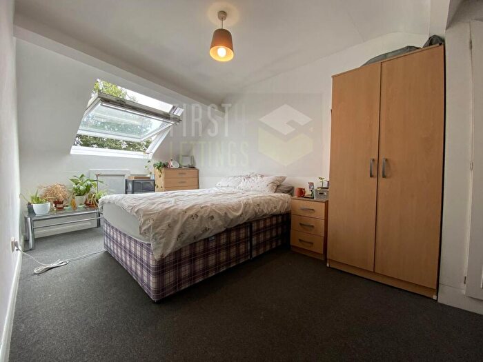 4 Bedroom Terraced House To Rent In Clarendon Park Road, Clarendon Park, LE2