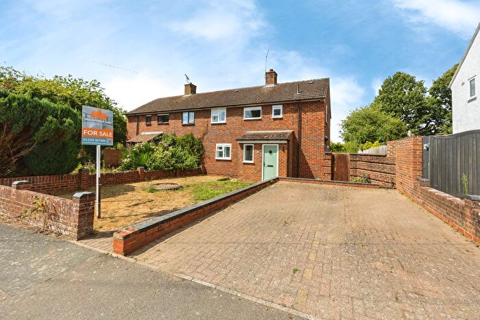 3 Bedroom Semi Detached House For Sale In Warwick Road, Ashford, TN24