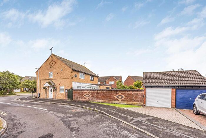 2 Bedroom Semi-Detached House For Sale In Adstone Lane, Anchorage Park, PO3