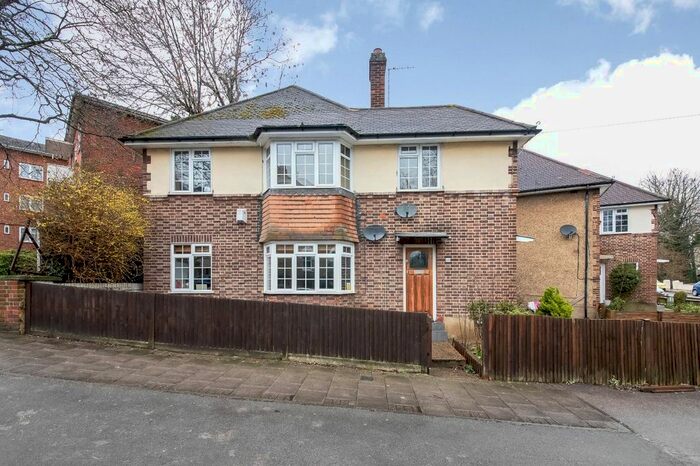 2 Bedroom Flat To Rent In Maberley Road, London, SE19