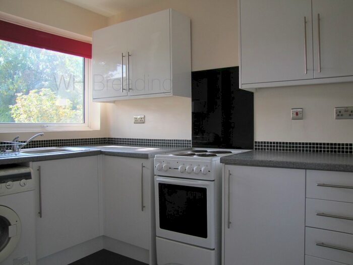 5 Bedroom Terraced House To Rent In Kemsing Gardens, Canterbury CT2