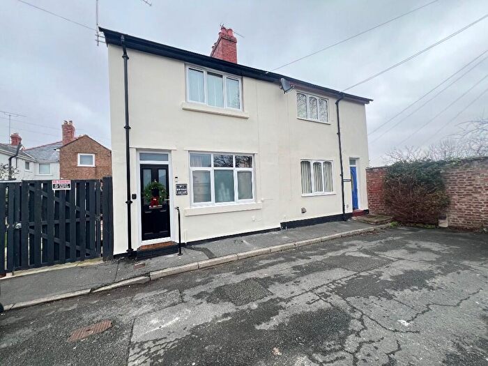 2 Bedroom Detached House To Rent In Vale Road, Denbigh, Denbighshire, LL16