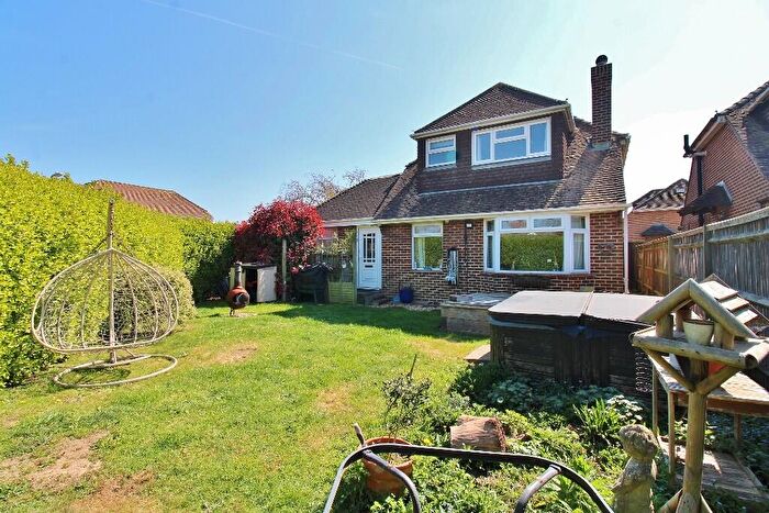 3 Bedroom Detached House For Sale In Eric Road, Stubbington, Fareham, PO14