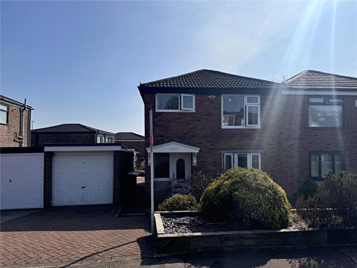 3 Bedroom Semi-Detached House To Rent In The Windrush, Rochdale, Greater Manchester, OL12