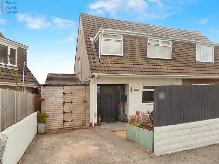 3 Bedroom Semi-Detached House For Sale In Manor Park, Brynna, Bridgend County., CF35