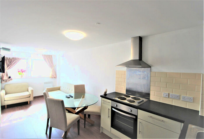 2 Bedroom Apartment To Rent In Daniel House, Trinity Road, Bootle, L20