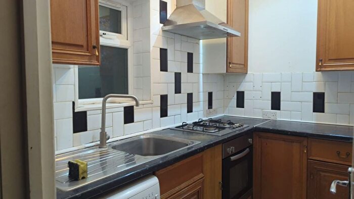 3 Bedroom Semi Detached House To Rent In Aldborough Road South, Ilford, IG3