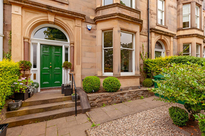 4 Bedroom Flat To Rent In Murrayfield Avenue, Murrayfield, Edinburgh, EH12