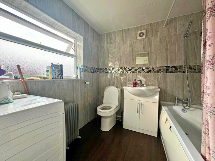 3 Bedroom Terraced House For Sale In Burlington Road, West Bromwich, B70