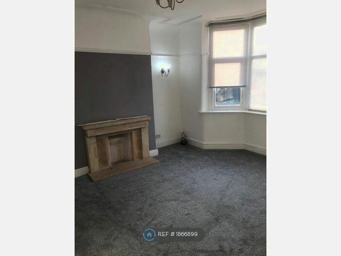 3 Bedroom Semi-Detached House To Rent In Granard Road, Liverpool, L15