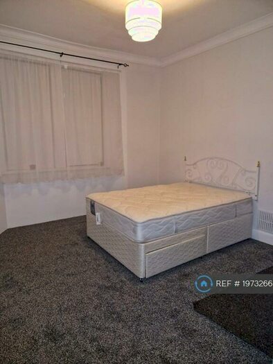 1 Bedroom Flat To Rent In Borestone Crescent, Stirling, FK7