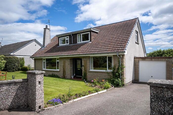 4 Bedroom House For Sale In Lochardil Place, Inverness, IV2