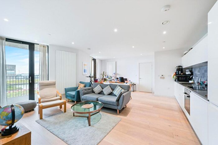 2 Bedroom Apartment For Sale In Mercier Court, Royal Wharf, E16