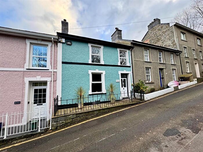 3 Bedroom Terraced House For Sale In Water Street, New Quay, SA45