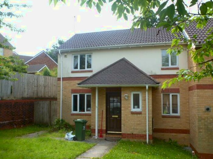 3 Bedroom House To Rent In Clos Myddlyn, Beddau, Pontypridd, CF38