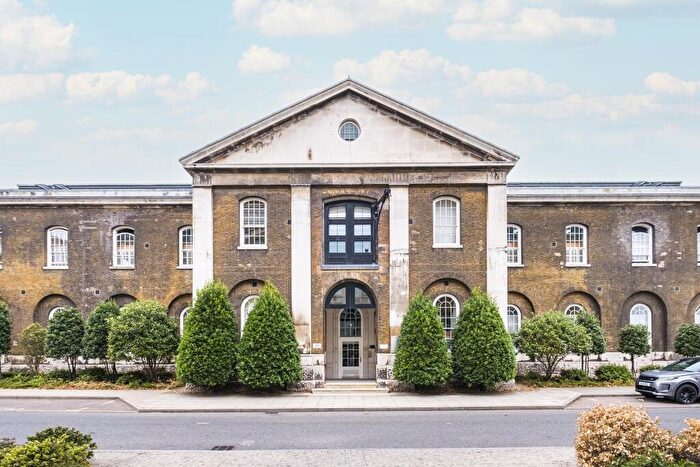 2 Bedroom Flat To Rent In Argyll Road London, SE18
