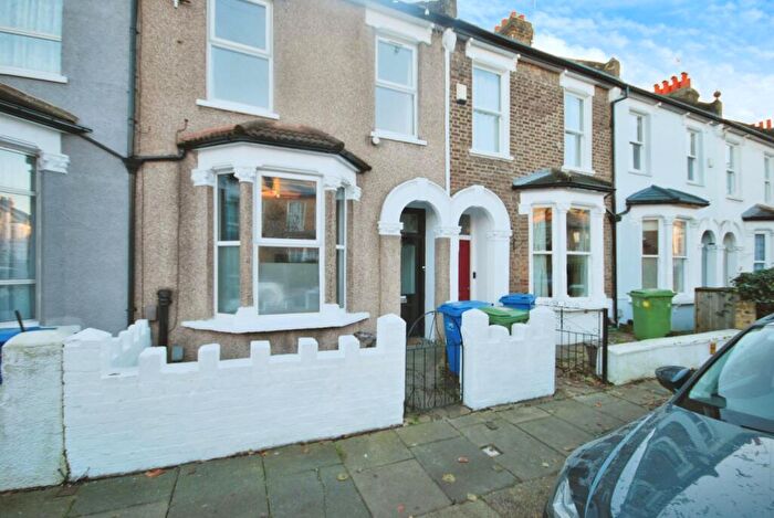 1 Bedroom Flat To Rent In Pellatt Road Dulwich, SE22