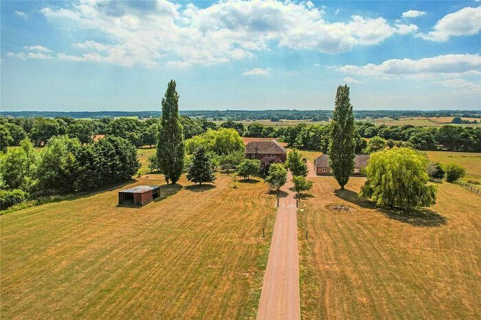 5 Bedroom Detached House For Sale In Moons Green, Wittersham, Tenterden, Kent, TN30