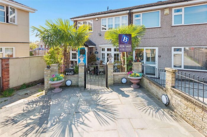 4 Bedroom End Terrace House For Sale In Browne Close, Romford, RM5