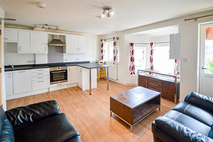1 Bedroom Flat To Rent In Rooms Available At The Forum, Tiverton Way, CB1