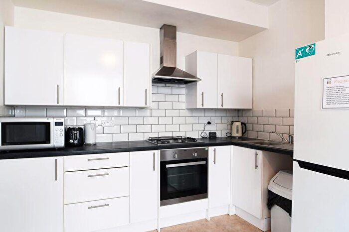 1 Bedroom Flat To Rent In Upper Lewes Road, Brighton, BN2