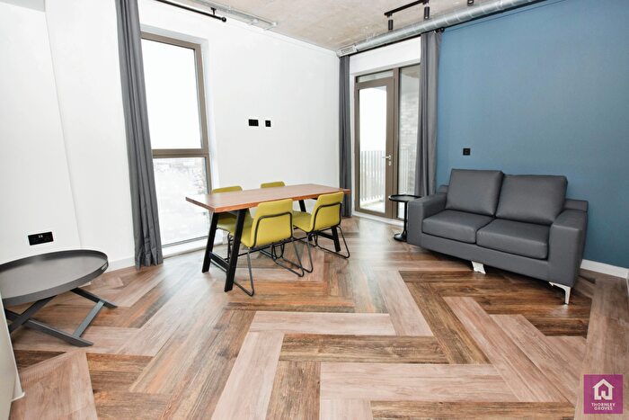 2 Bedroom Flat To Rent In Ancoats Gardens, Bendix Street, Manchester, M4