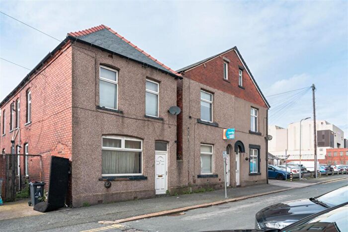 6 Bedroom Flat For Sale In St. Patricks Road, Barrow-In-Furness, LA14