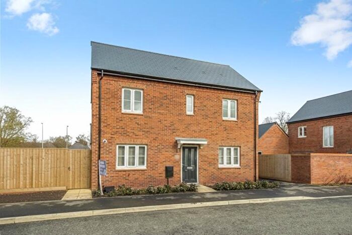 3 Bedroom Detached House To Rent In Wellington Road, Heyford Park, OX25