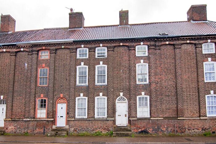 3 Bedroom Terraced House For Sale In High Street, Boston, PE21