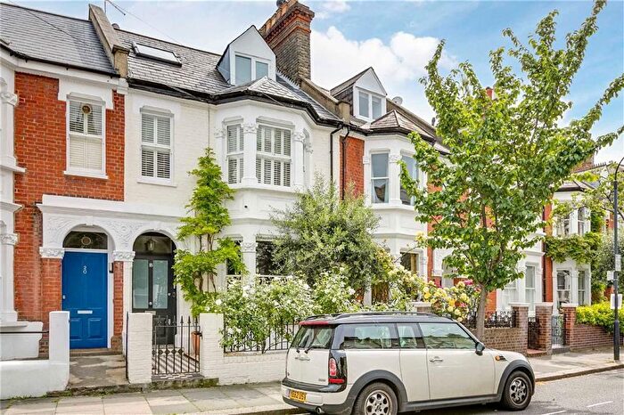 4 Bedroom Property For Sale In Dorville Crescent, Ravenscourt Park, W6