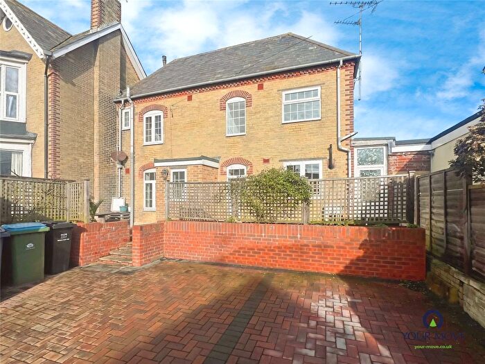 2 Bedroom Cottage To Rent In Havelock Close, Bognor Regis, West Sussex, PO22