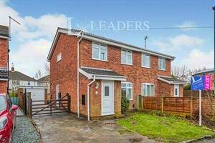 3 Bedroom Semi-Detached House To Rent In Lychgate Close, Oakwood, DE21