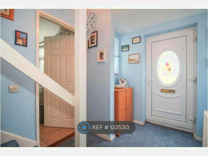 3 Bedroom Terraced House To Rent In Flamborough Close, Binley, Coventry, CV3