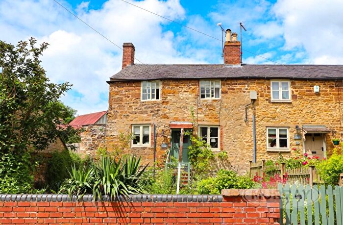 2 Bedroom Cottage For Sale In Main Street, Belton In Rutland, Oakham, LE15