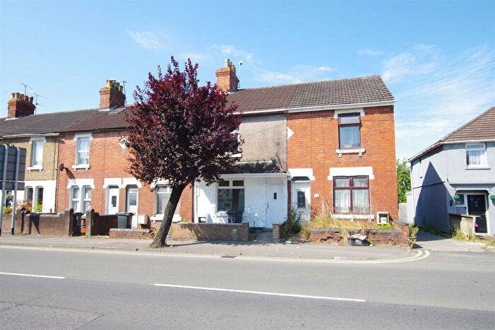 2 Bedroom Terraced House To Rent In Rodbourne Rd, Rodbourne Cheney, Swindon, SN2