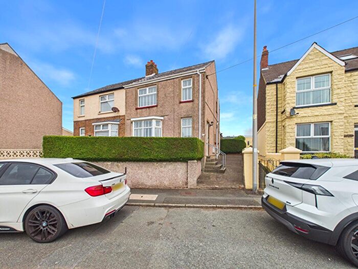 3 Bedroom Semi-Detached House For Sale In Pill Lane, Milford Haven, SA73