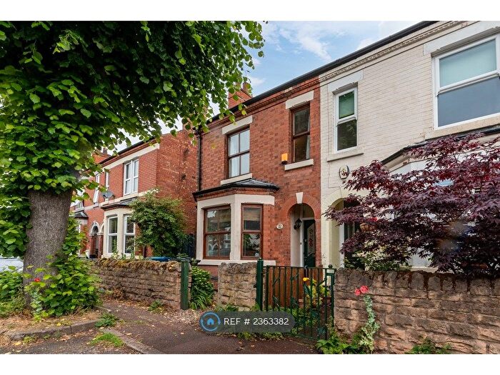 3 Bedroom Semi-Detached House To Rent In Oakfields Road, West Bridgford, Nottingham, NG2