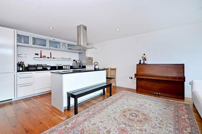 2 Bedroom Apartment To Rent In Winchester Road, Swiss Cottage, NW3