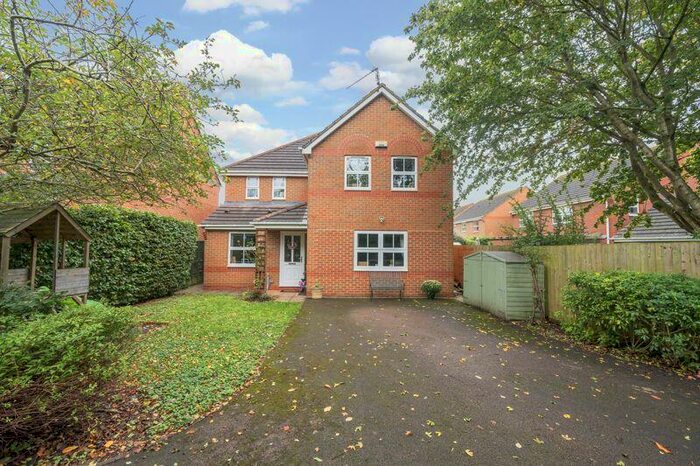 4 Bedroom Detached House For Sale In St Maughans Close, Monmouth, NP25
