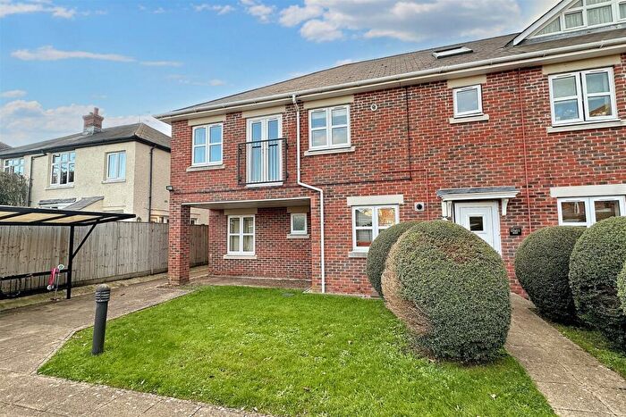 2 Bedroom Flat To Rent In Eastleigh, SO50