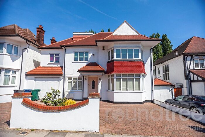 7 Bedroom Detached House To Rent In Allington Road, Hendon, NW4