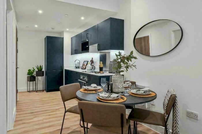 1 Bedroom Apartment To Rent In St Cecila Street, Leeds, LS2