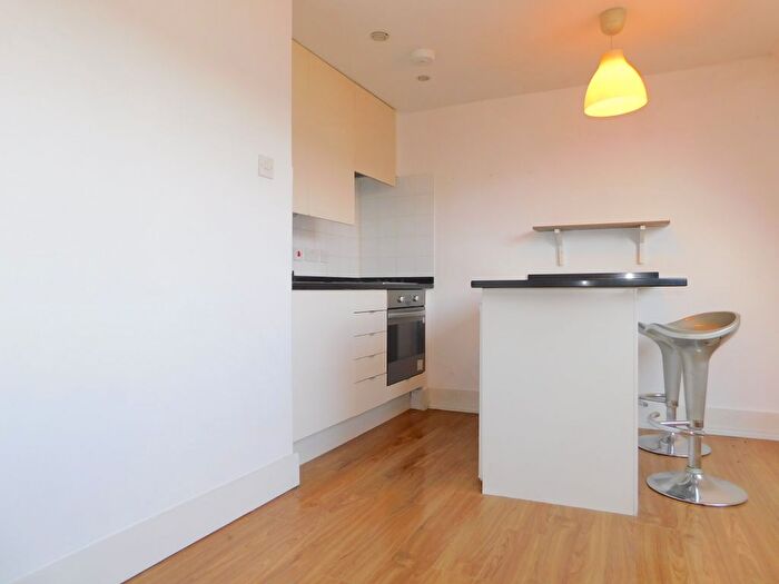 1 Bedroom Flat To Rent In Stroud Green Road, London, N4