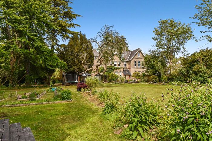 3 Bedroom Country House For Sale In Shedfield, SO32