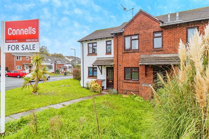 2 Bedroom End Terrace House For Sale In Glebeland Way, Torquay, TQ2