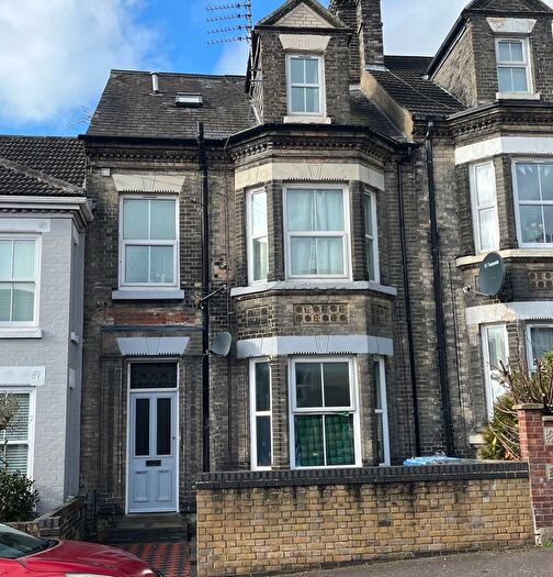 1 Bedroom Flat To Rent In Cedar Road, Norwich, NR1