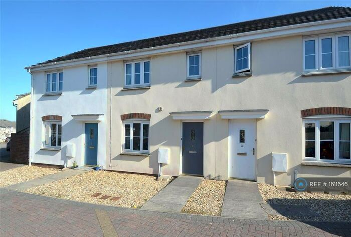 2 Bedroom Terraced House To Rent In Blackbird Crescent, Launceston, PL15