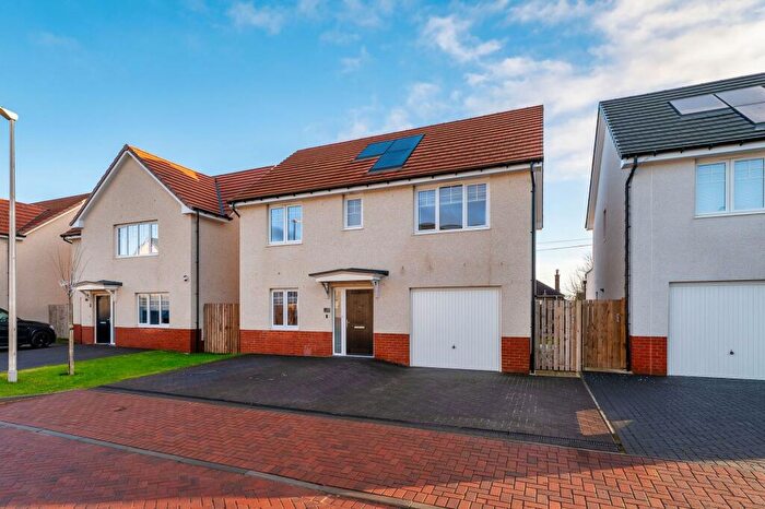 4 Bedroom Detached House For Sale In Maggies Crescent, Larbert, FK5